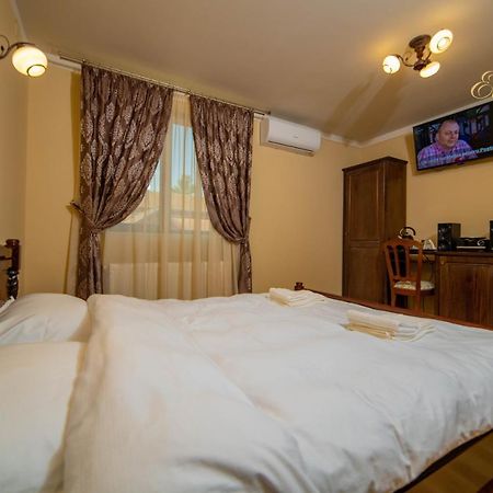 Villa Etiquette Déva Kültér fotó