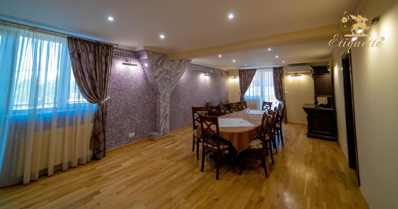 Villa Etiquette Déva Kültér fotó