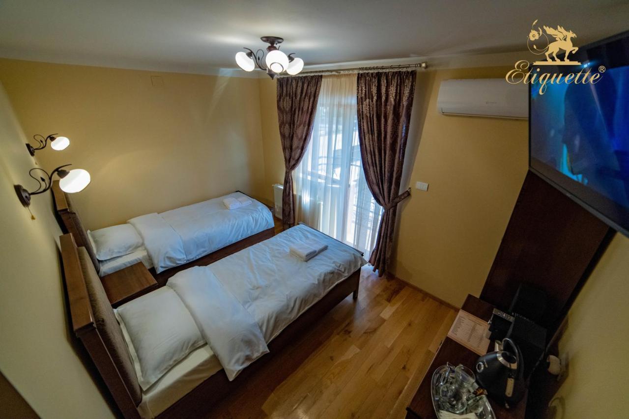 Villa Etiquette Déva Kültér fotó