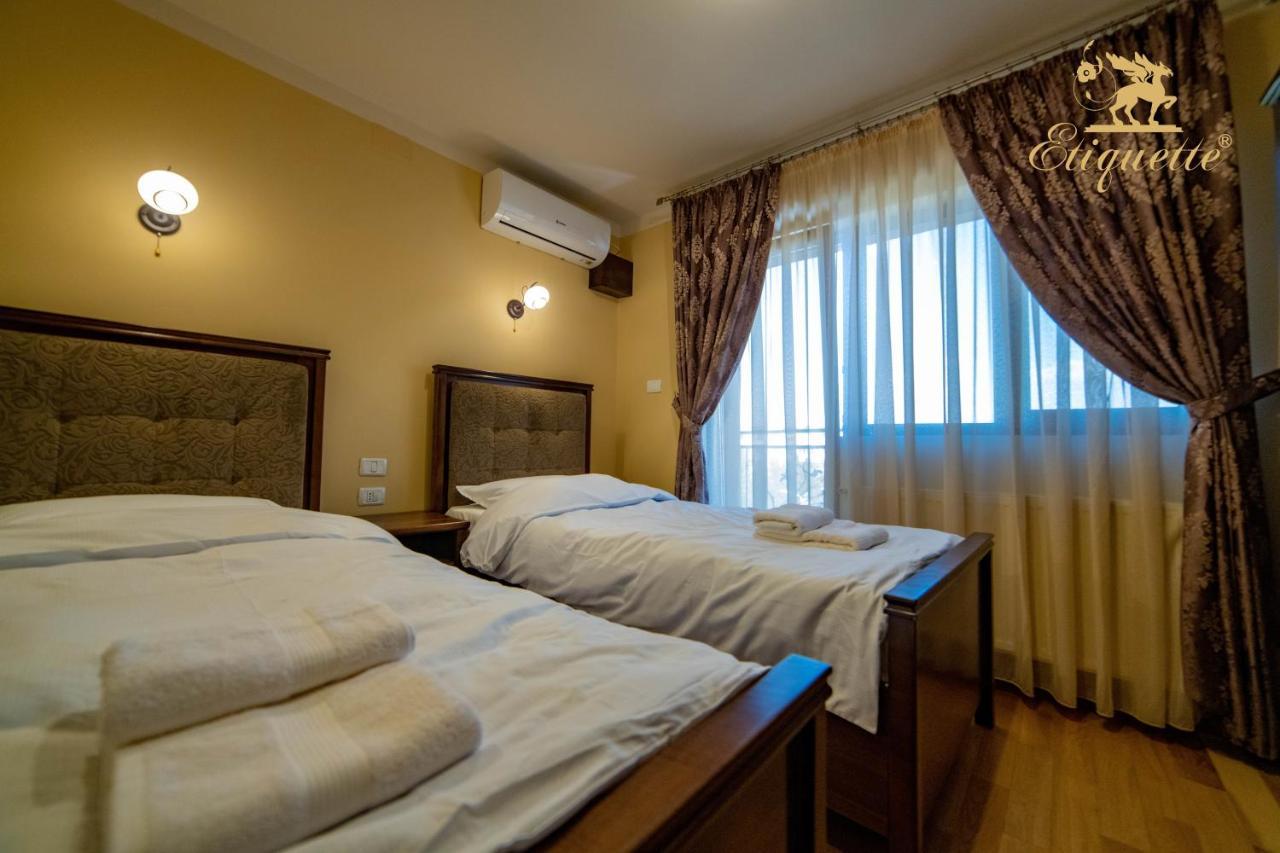 Villa Etiquette Déva Kültér fotó